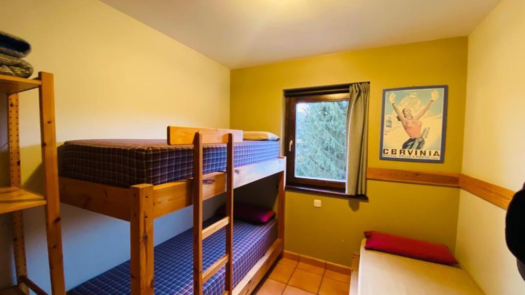 Xalet Refugi Pere Carne Hostel La Molina  Exterior photo