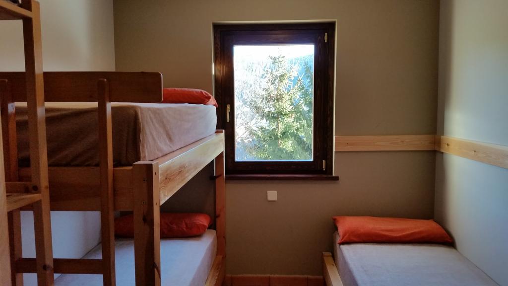 Xalet Refugi Pere Carne Hostel La Molina  Room photo
